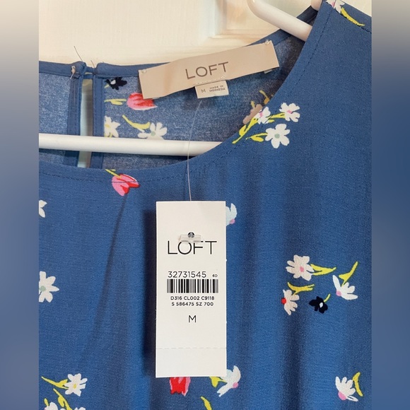 Loft blue floral dress. New with tag. Medium - Picture 3 of 3